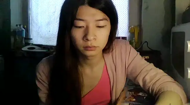 Snapshot of CarlyJoy chatting on February 6, 2025, 12:37 pm CarlyJoy online show from February 6, 2025, 12:37 pm