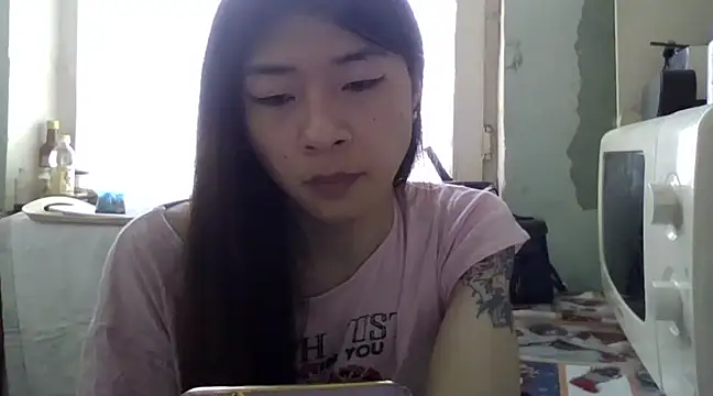 Snapshot of CarlyJoy chatting on March 14, 2025, 10:29 am CarlyJoy online show from March 14, 2025, 10:29 am