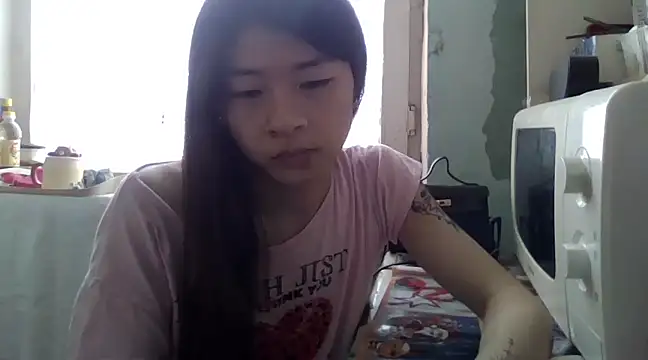 Snapshot of CarlyJoy chatting on March 21, 2025, 7:33 am CarlyJoy online show from March 21, 2025, 7:33 am