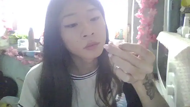 Snapshot of CarlyJoy chatting on October 2, 2025, 11:50 am CarlyJoy online show from October 2, 2025, 11:50 am