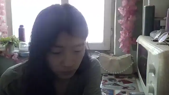 Snapshot of CarlyJoy chatting on November 25, 2025, 7:41 am CarlyJoy online show from November 25, 2025, 7:41 am