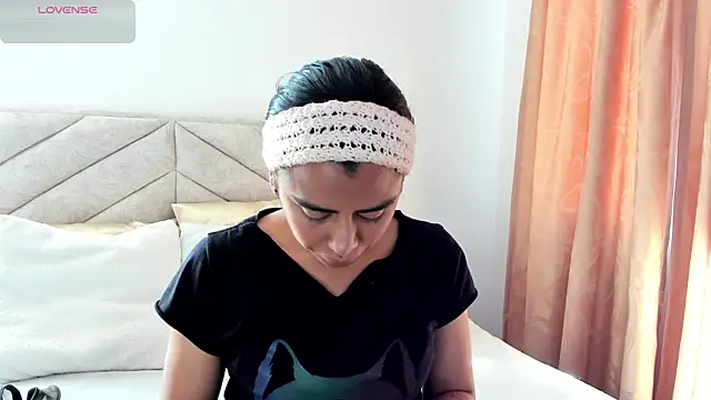 Snapshot of im_amber chatting on December 19, 2024, 12:56 pm im amber online show from December 19, 2024, 12:56 pm