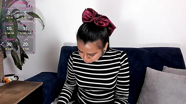 Snapshot of im_amber chatting on September 19, 2025, 1:56 pm im amber online show from September 19, 2025, 1:56 pm