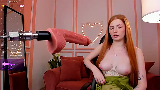 Mira  Blush online show from December 20, 2024, 7:39 pm