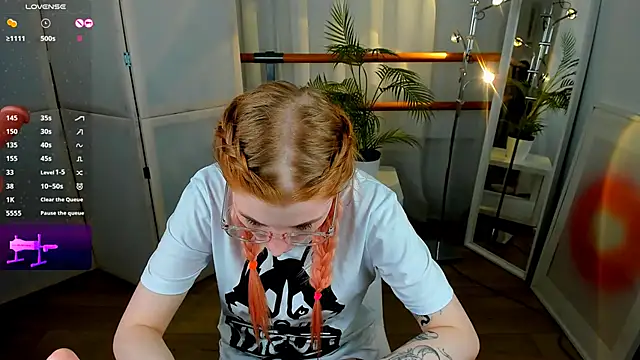 Mira  Blush online show from January 23, 2025, 3:05 am