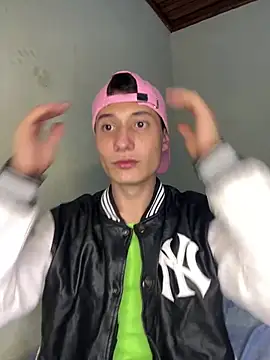 the littleangel1 online show from January 4, 2025, 8:16 pm