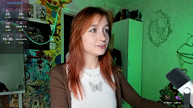 Sunny Mouse  online show from December 9, 2024, 8:23 pm