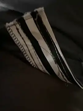 Yurt000 online show from March 10, 2025, 3:56 am