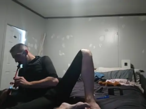 Snapshot of Bi_curious86 chatting on November 28, 2025, 10:01 pm Bi curious86 online show from November 28, 2025, 10:01 pm