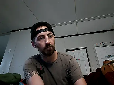 Bi curious86 online show from May 24, 2026, 12:59 am