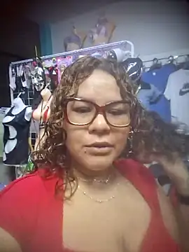 ROSALIALUCY online show from September 25, 2025, 1:59 pm