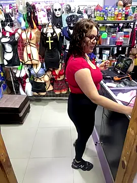 ROSALIALUCY online show from October 20, 2025, 11:43 am