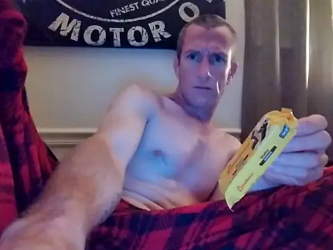 Snapshot of CuddlyFloat88 chatting on March 12, 2026, 5:57 am CuddlyFloat88 online show from March 12, 2026, 5:57 am