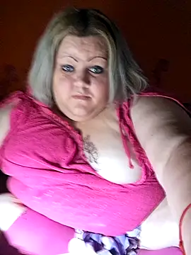 ducicsajsziii online show from February 7, 2026, 5:49 pm