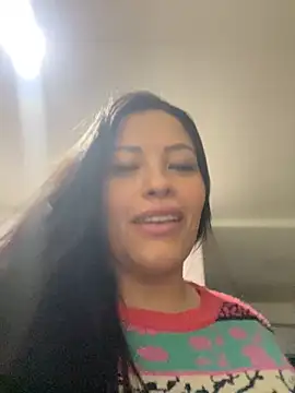 sexyyykloee online show from September 14, 2025, 9:58 pm