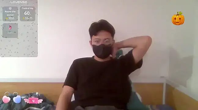 Snapshot of Gwencloudy chatting on January 3, 2025, 1:58 pm Gwencloudy online show from January 3, 2025, 1:58 pm