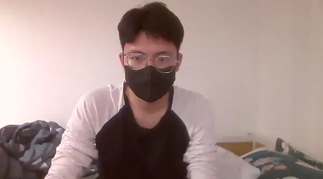 Snapshot of Gwencloudy chatting on January 6, 2025, 2:25 pm Gwencloudy online show from January 6, 2025, 2:25 pm