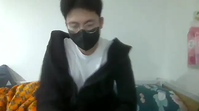 Snapshot of Gwencloudy chatting on February 8, 2025, 12:17 pm Gwencloudy online show from February 8, 2025, 12:17 pm