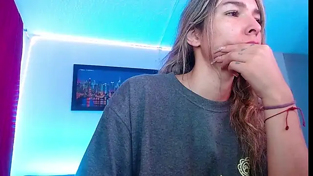 Niky 777 online show from September 17, 2025, 7:15 pm