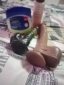 ShooingBunch online show from March 18, 2026, 2:20 pm