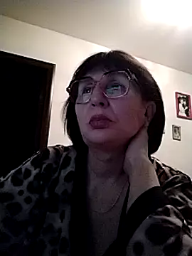 AlbinaXPretty online show from December 28, 2024, 5:14 pm