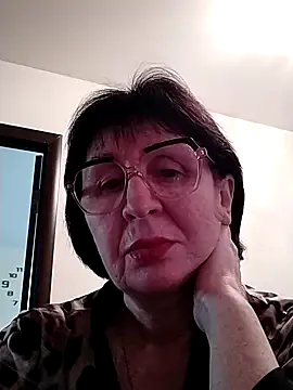 AlbinaXPretty online show from February 2, 2025, 1:08 pm