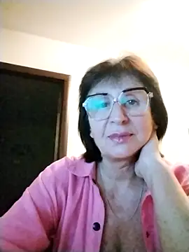 AlbinaXPretty online show from October 30, 2025, 5:13 pm