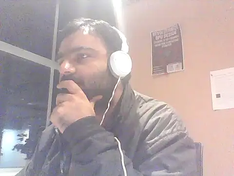 JohnBond009 online show from April 17, 2026, 7:28 pm