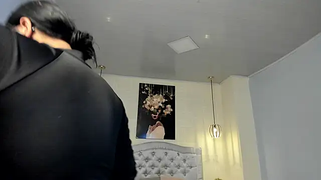 ayshel   online show from January 24, 2025, 4:05 am