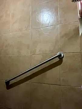 Snapshot of xocrybaby chatting on September 10, 2025, 12:16 pm xocrybaby online show from September 10, 2025, 12:16 pm