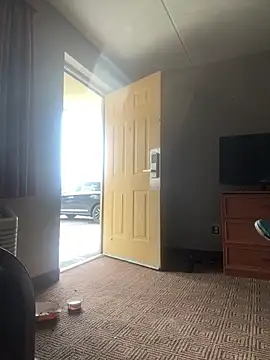 Stressreliever82 online show from April 2, 2026, 9:01 pm