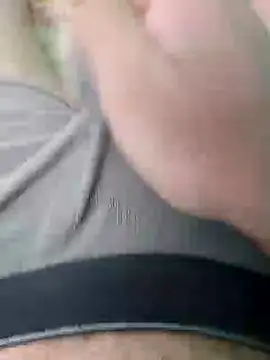 Snapshot of J_O_R chatting on February 7, 2025, 5:07 pm J O R online show from February 7, 2025, 5:07 pm