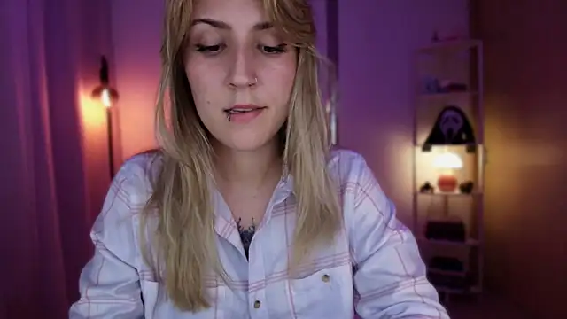 Dakotaa  online show from April 4, 2026, 12:53 am