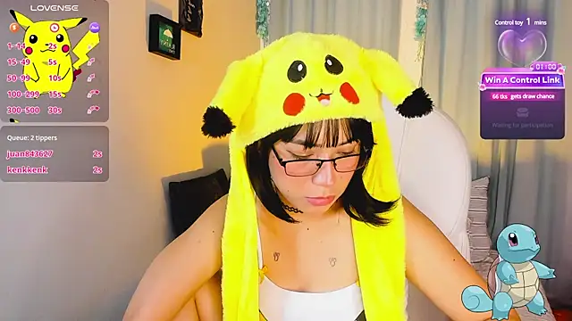 CoralineRicce  online show from December 30, 2024, 8:10 am