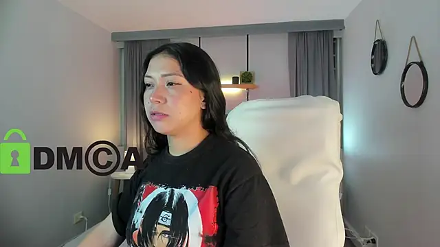 CoralineRicce  online show from October 27, 2025, 12:26 am