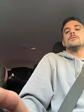 julian333 online show from March 18, 2025, 4:59 pm