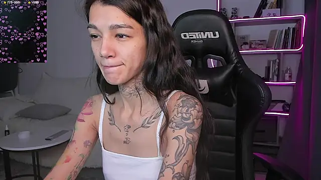 vinkitinkii online show from December 16, 2024, 7:04 am