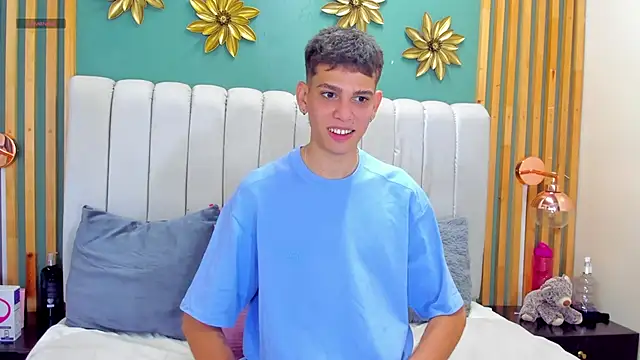 Snapshot of Jasson_smit chatting on January 4, 2025, 12:38 pm Jasson smit online show from January 4, 2025, 12:38 pm