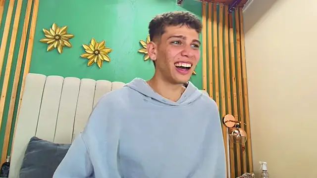 Snapshot of Jasson_smit chatting on January 24, 2025, 3:45 pm Jasson smit online show from January 24, 2025, 3:45 pm