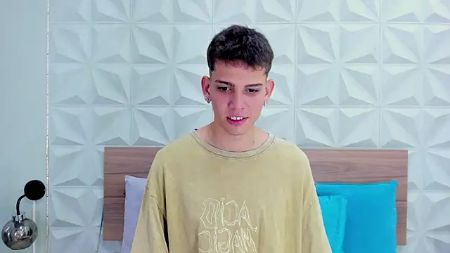 Snapshot of Jasson_smit chatting on February 8, 2025, 12:50 pm Jasson smit online show from February 8, 2025, 12:50 pm