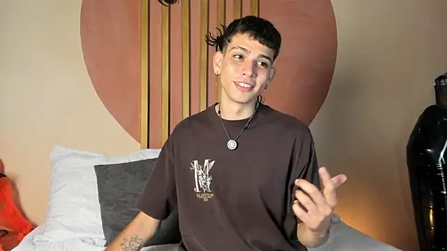 Snapshot of Jasson_smit chatting on October 22, 2025, 1:55 pm Jasson smit online show from October 22, 2025, 1:55 pm