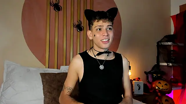 Snapshot of Jasson_smit chatting on October 24, 2025, 2:24 pm Jasson smit online show from October 24, 2025, 2:24 pm