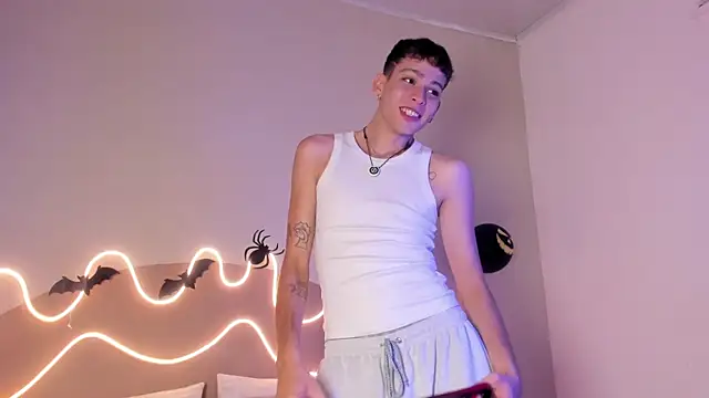 Snapshot of Jasson_smit chatting on October 25, 2025, 2:56 pm Jasson smit online show from October 25, 2025, 2:56 pm