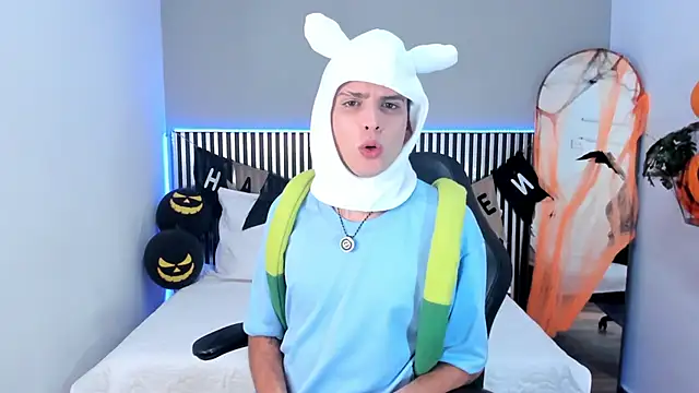 Snapshot of Jasson_smit chatting on October 31, 2025, 7:37 pm Jasson smit online show from October 31, 2025, 7:37 pm