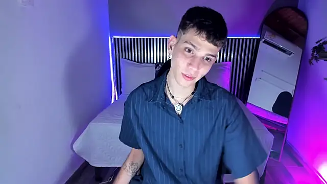 Snapshot of Jasson_smit chatting on November 8, 2025, 8:07 pm Jasson smit online show from November 8, 2025, 8:07 pm