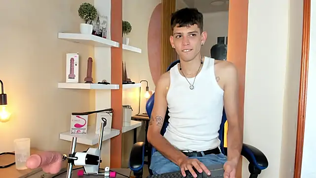 Snapshot of Jasson_smit chatting on November 14, 2025, 8:29 pm Jasson smit online show from November 14, 2025, 8:29 pm