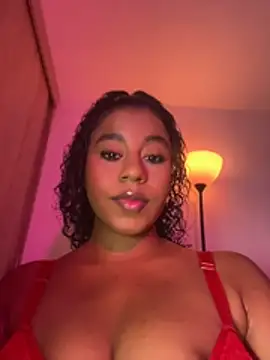Snapshot of charlotteeruss chatting on July 8, 2026, 10:47 pm charlotteeruss online show from July 8, 2026, 10:47 pm