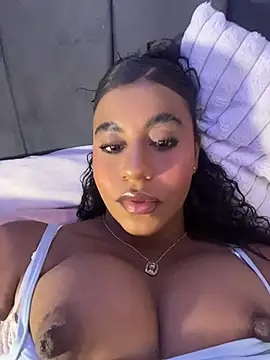 Snapshot of charlotteeruss chatting on July 26, 2026, 6:26 pm charlotteeruss online show from July 26, 2026, 6:26 pm