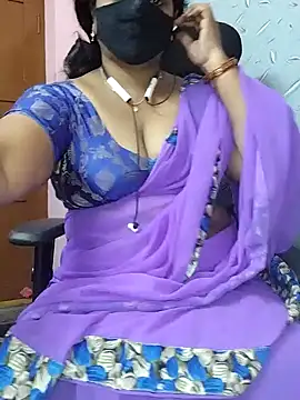 Snapshot of yours-kavaya chatting on January 22, 2025, 5:59 pm yours-kavaya online show from January 22, 2025, 5:59 pm