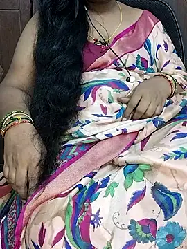 Snapshot of yours-kavaya chatting on September 11, 2025, 8:03 am yours-kavaya online show from September 11, 2025, 8:03 am